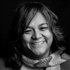 Meet your Posher, Carola